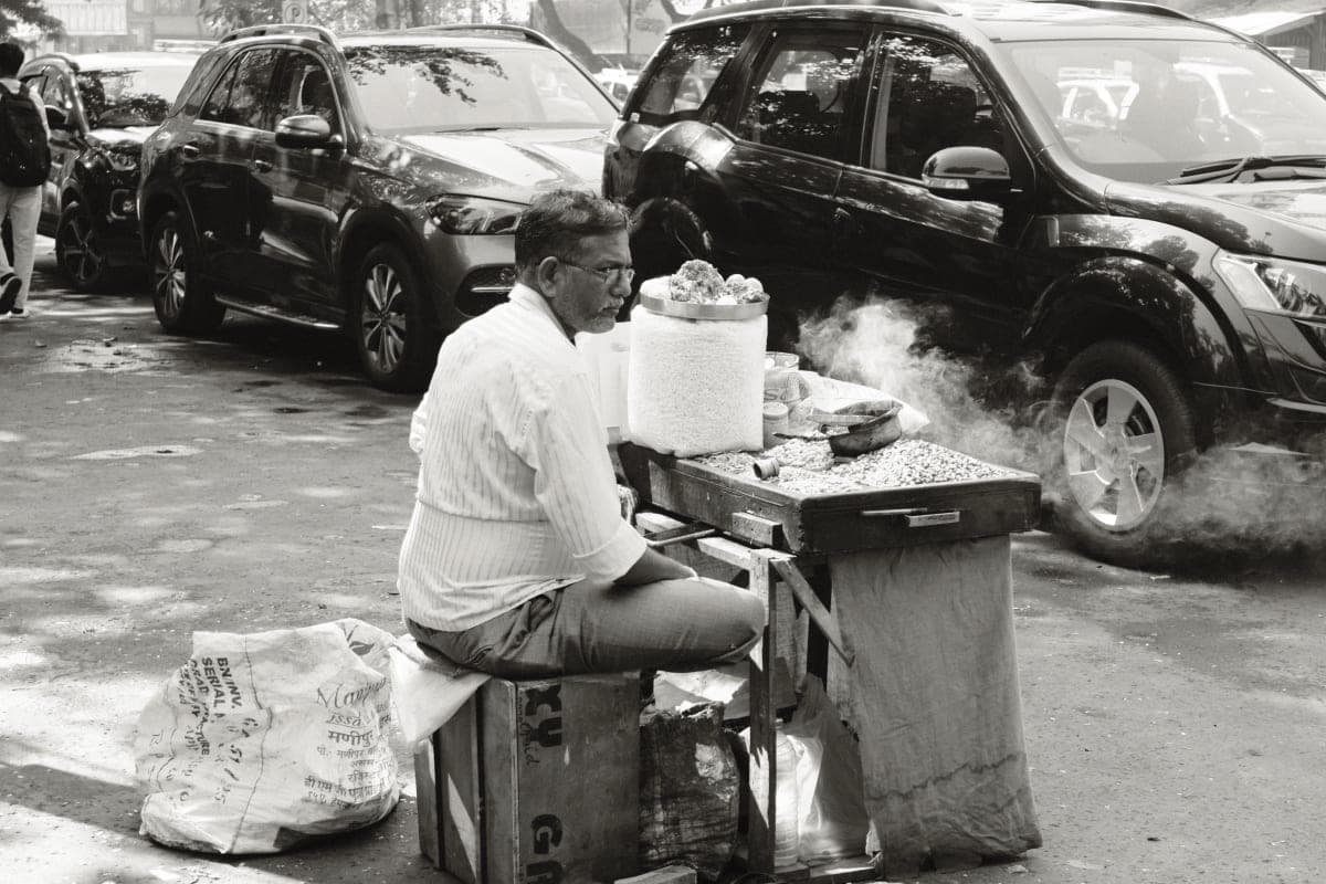 A "moongfali" seller on the streets of Mumbai.
